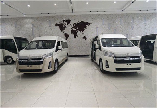 进口丰田海狮7座商务车 现车优惠报价