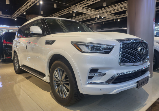 23款英菲尼迪QX80 全国分期首付28万
