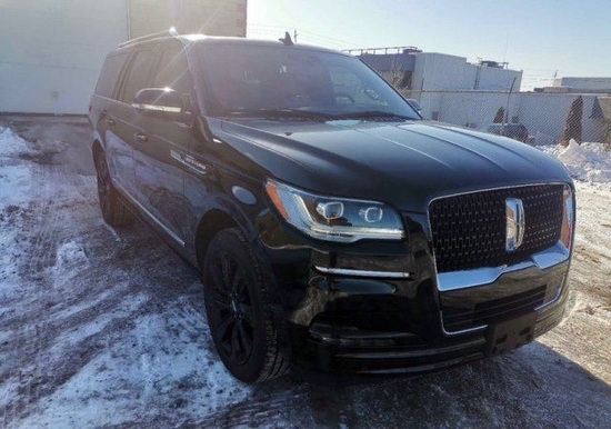 2022款林肯领航员对标中规总统142.8万