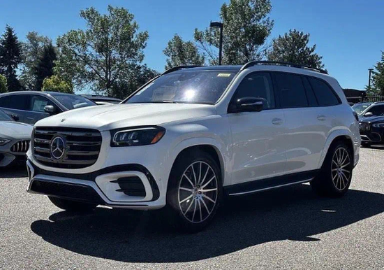 2024款奔驰GLS450改款店内现车100万起