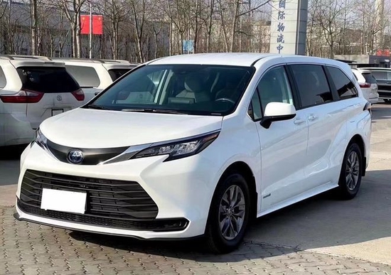 2022款丰田塞纳2.5L港口现车春季特价