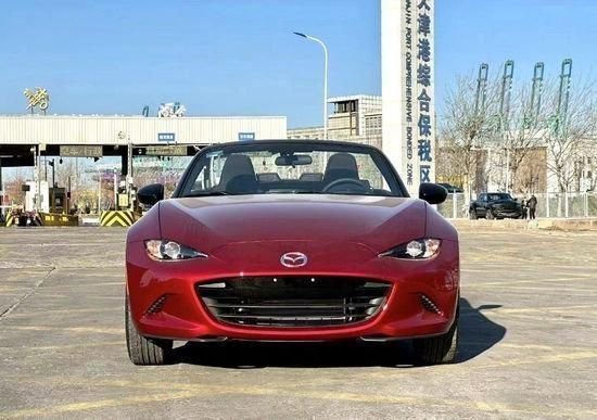 新款进口马自达MX-5敞篷跑车30余万提车