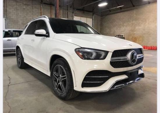 2020款奔驰GLE350现车走量高优惠抢购中