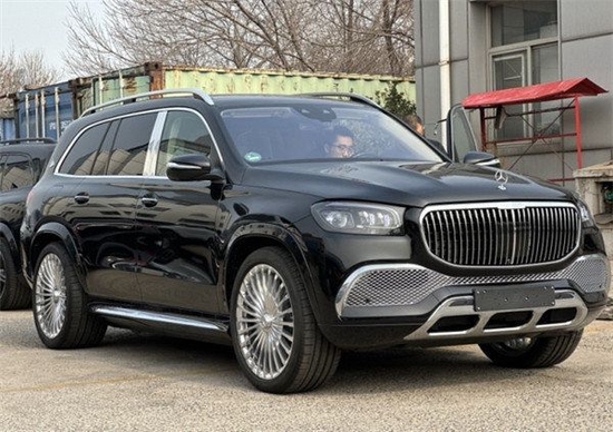 2023款迈巴赫GLS600现车价格优惠50万