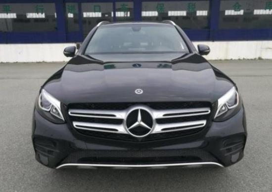 19款墨版奔驰GLC300现车配置最新价格