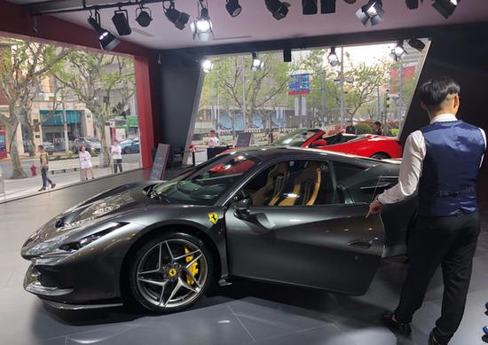 2020款法拉利F8Tributo现车到店高端座驾