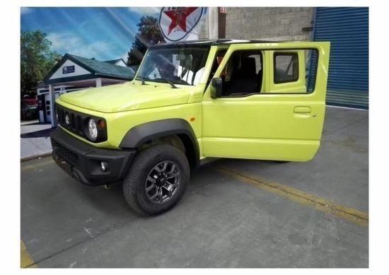 2022款铃木吉姆尼1.5L国六畅销价格29万