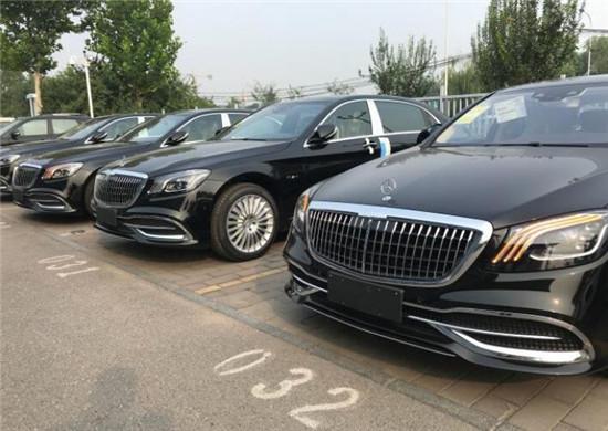 2019款奔驰迈巴赫S560优惠5万 送装饰包