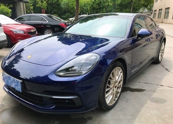 22款保时捷帕拉梅拉报价140万配置很高