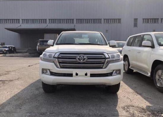 18款酷路泽5700中东版颜色齐全价格批发