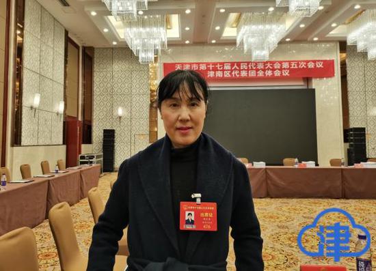杨月春
