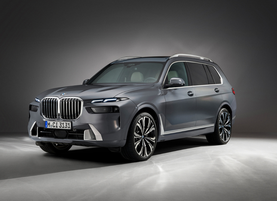 新款宝马X7春季特惠 港口现车手续齐全