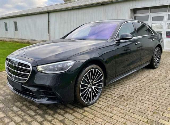 2022款奔驰S500现车不加价140万起出售