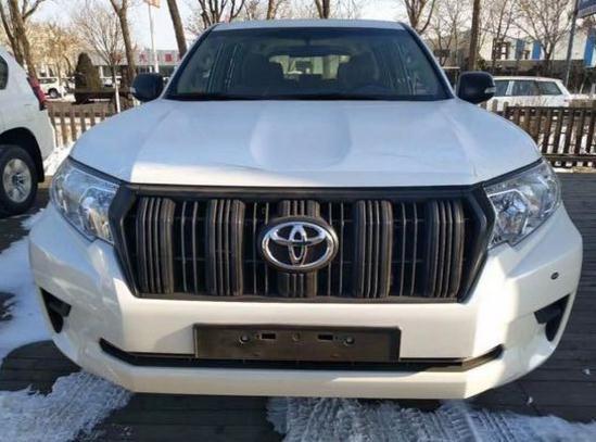 18款丰田霸道2700现车充足颜色配置多选