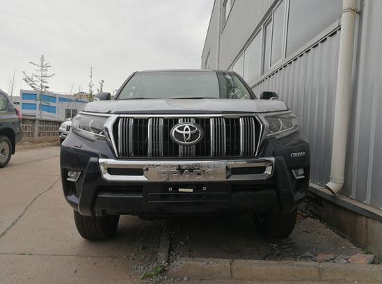 18款中东霸道4000价格优惠颜色配置多选