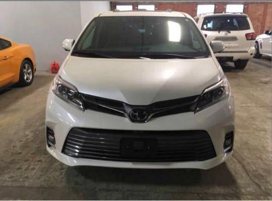 20款丰田塞纳现车价格 绝杀魅力不失美感