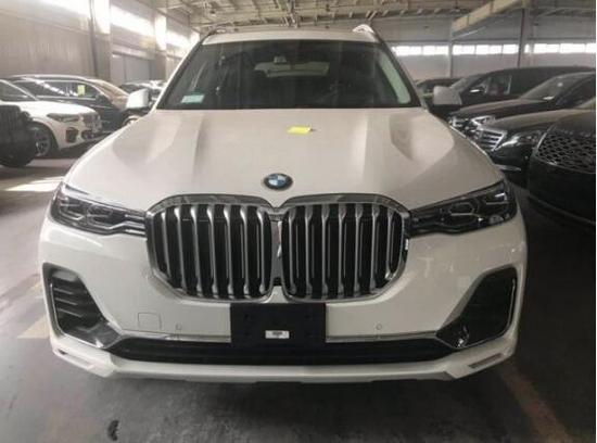 20款宝马X7现车配置报价豪放中不失美感