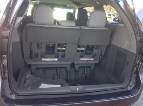 关税下调2018款丰田塞纳家庭出游实用车