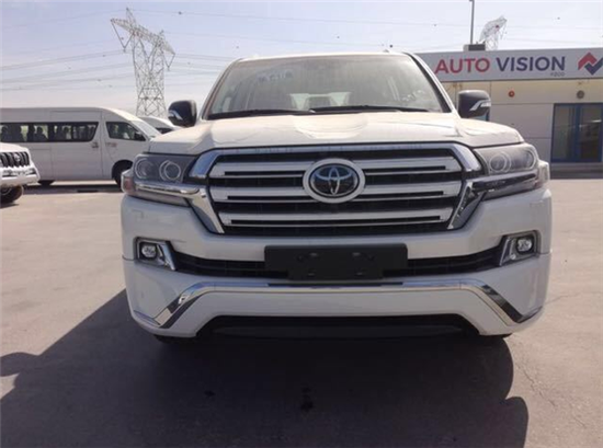 2018款酷路泽5700 中东版降税后冰点钜惠