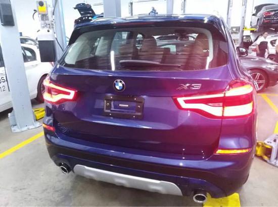 本店内全系列车型均现车销售，不限制区域销售！均为店内实车拍摄。