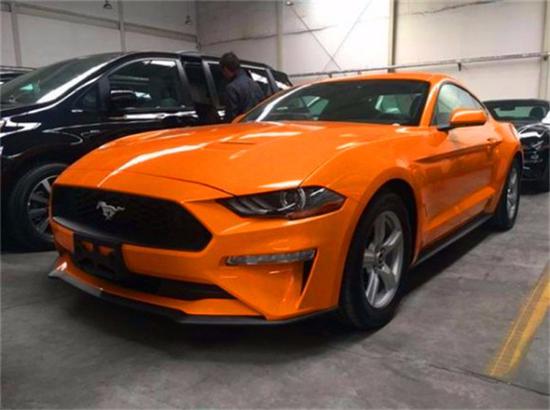 20款福特野马平民小跑现车实拍行情报价