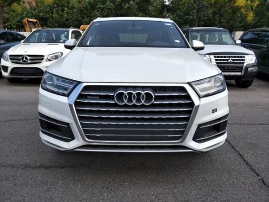 18款奥迪Q7现车报价 奢华配置先进技术