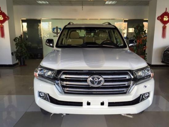 18款丰田酷路泽4000报价 经典陆巡冲量