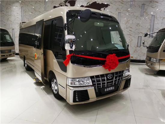 丰田考斯特12座价格 同款埃尔法考斯特多