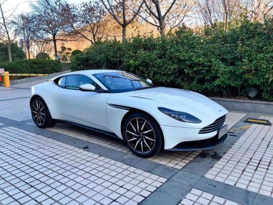 阿斯顿马丁DB11V8津港现车 强动力马力足