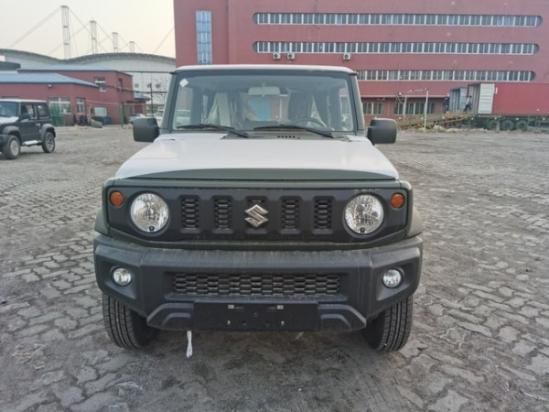 2022款铃木吉姆尼1.5清仓20余万送豪礼