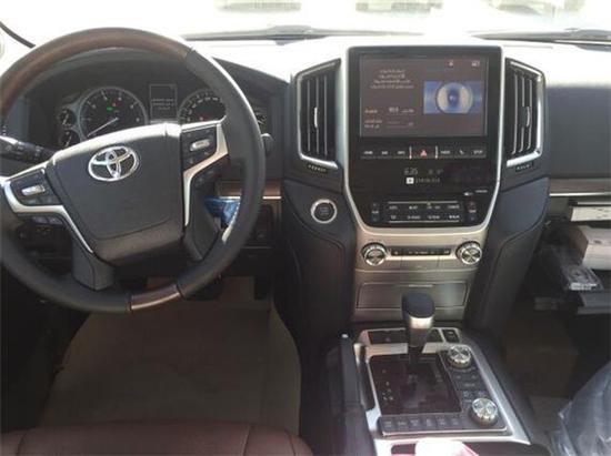 18款丰田酷路泽5700报价 巅峰越野之魂