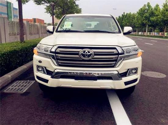 2018款酷路泽4000顶配 越野首选低价登陆