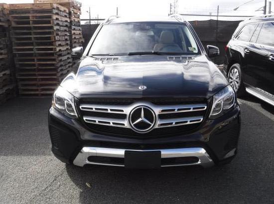 2018款奔驰GLS450尊贵档次美规降价来袭