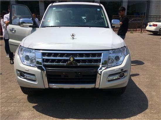 18款三菱帕杰罗超前享受夏日促销风潮
