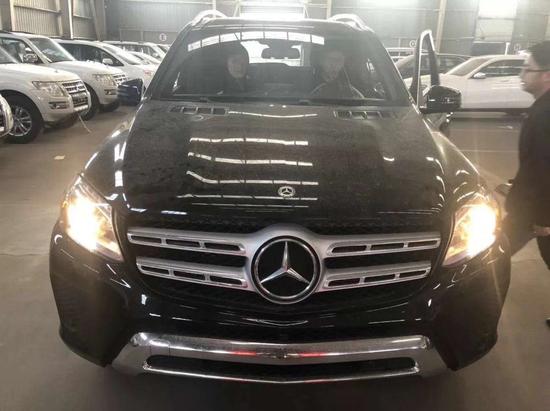 2019款奔驰GLS450 七座顶配现车巨幅优惠