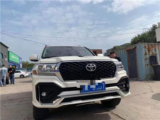 2019款酷路泽4000最新报价 改装顶级真皮