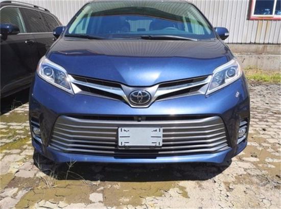 20款丰田塞纳墨版两驱高配报价配置行情