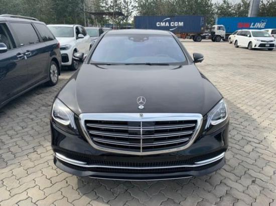 奔驰S560现车直降30W全国落户津港现车