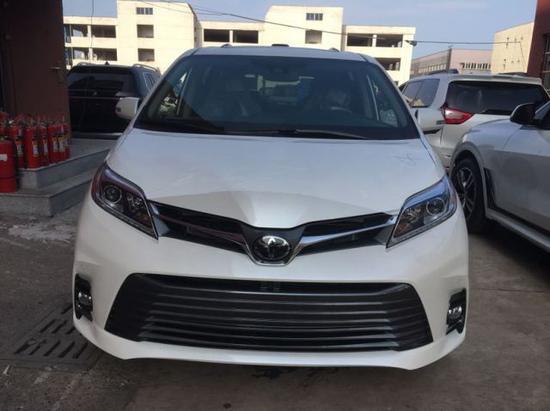 2020款丰田塞纳商务促销活动购车送豪礼