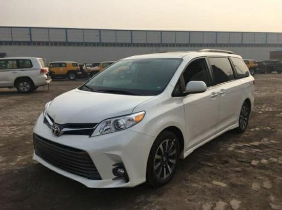 20款丰田塞纳3.5L六月劲爆价40余万酬宾