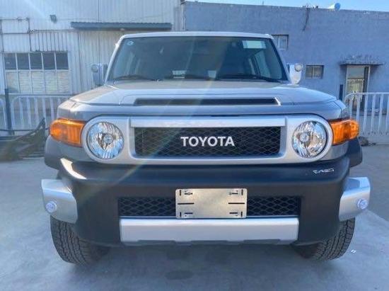 20款丰田FJ酷路泽4.0中东版现车直降5万