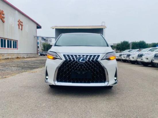 雷克萨斯LM300h高端MPV特价定制中心