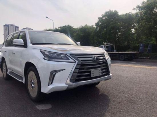 2020款雷克萨斯LX570中东铂金版降价优惠