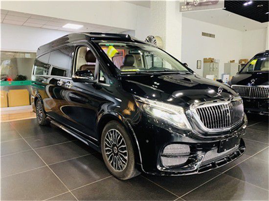 21款奔驰V260L改装隔断六座现车优惠促销