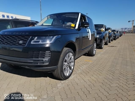 21款路虎揽胜行政中东版春节特惠118w