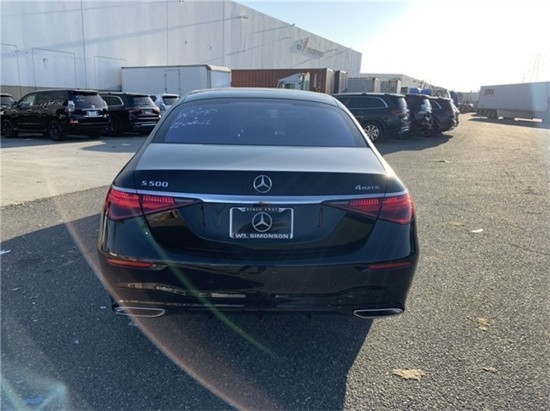 22款奔驰S500豪华SUV对比中规立省25万