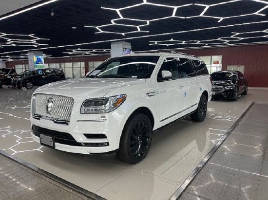 平行进口林肯领航员现车天津港降价来袭