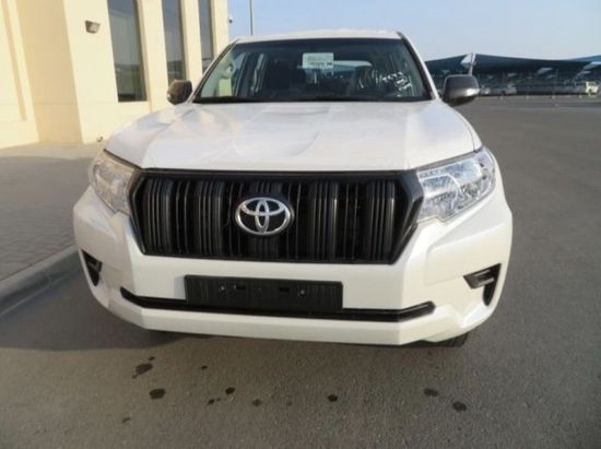 2022款丰田霸道柴油2800首批开售