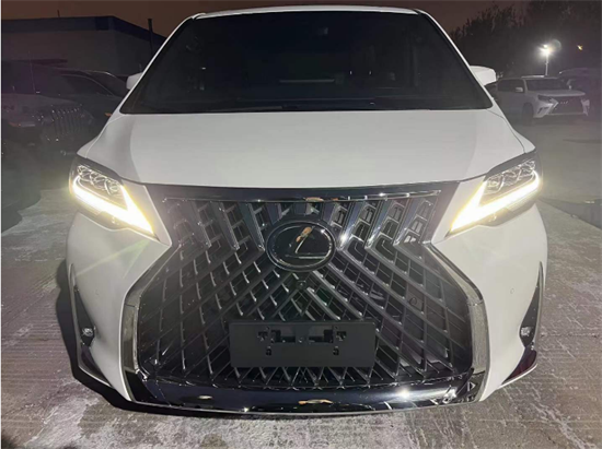 雷克萨斯LM350 7座菲律宾版210万起售