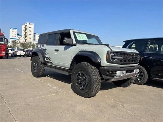 2023款福特烈马猛禽3.0T 现车降价优惠